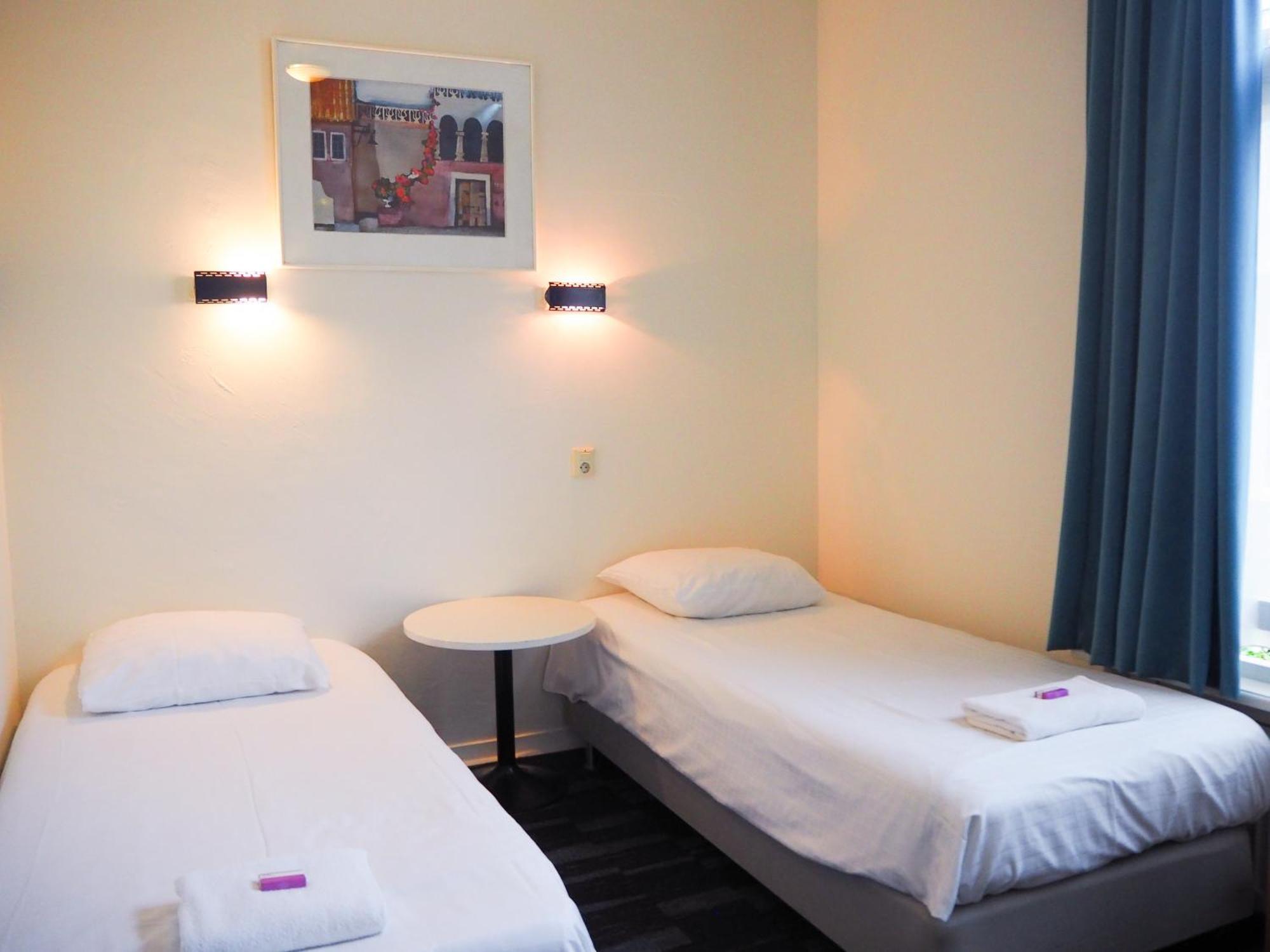 אמסטרדם Euphemia Budget Old City Canal Zone מראה חיצוני תמונה